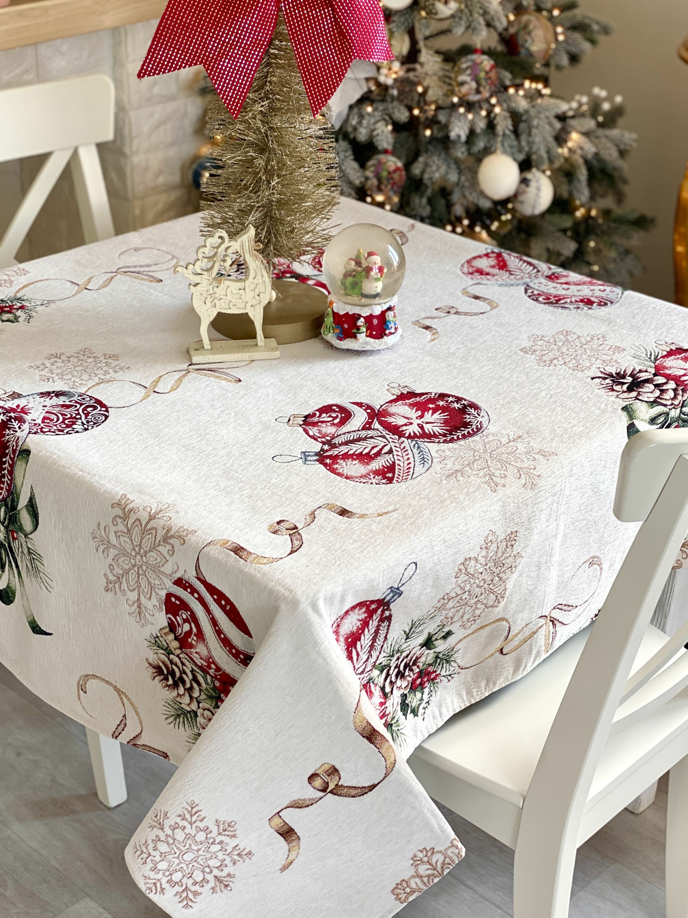 Скатертина гобеленова ALLOVER34278 Limaso, 137х240, Прямокутна, Новорічний, З мікрофіброю + золотим люрексом, 74% поліестер, 23% бавовна, 3% акрил, Гобелен - фото 5