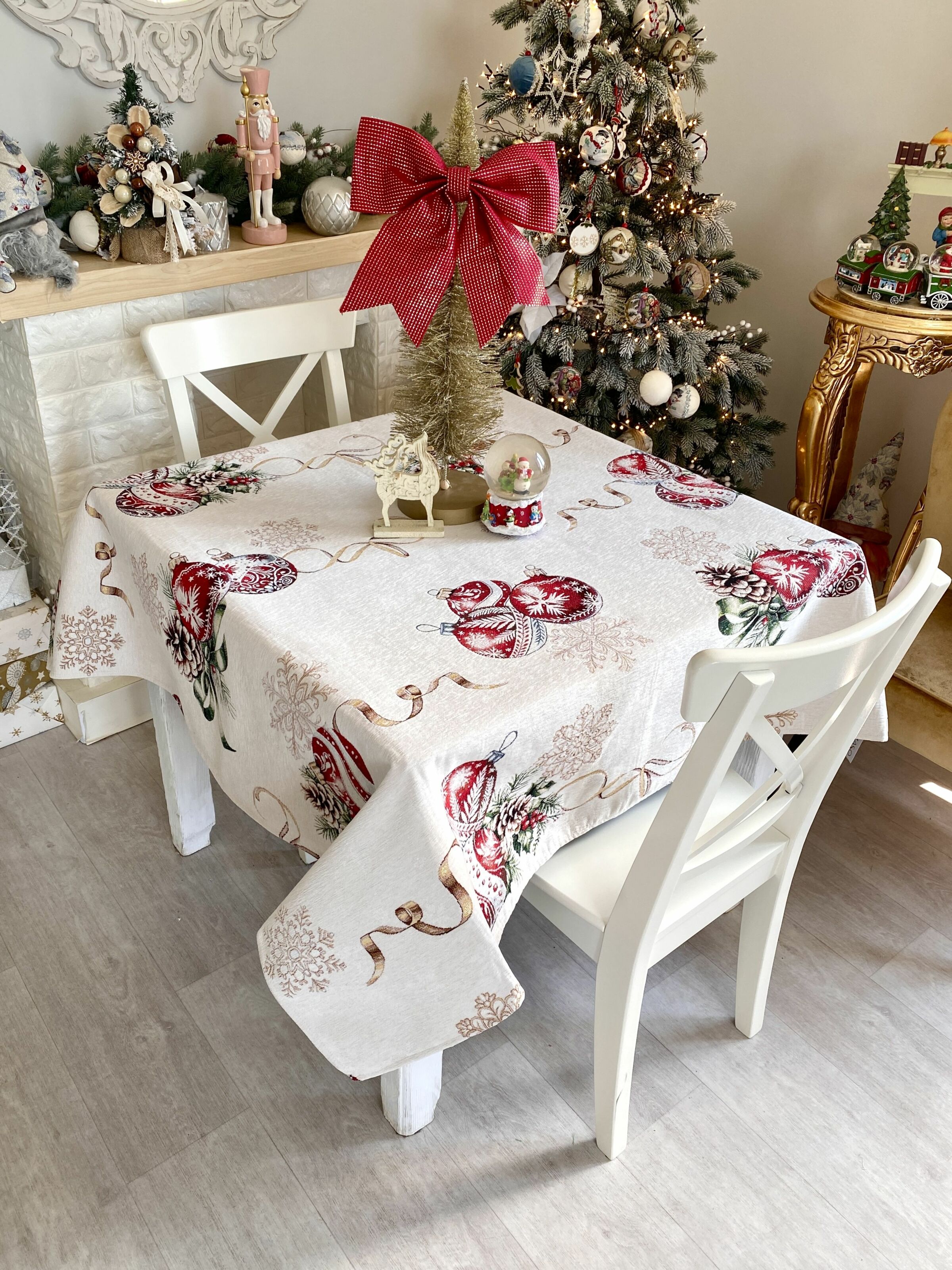 Скатертина гобеленова ALLOVER34278 Limaso, 137х240, Прямокутна, Новорічний, З мікрофіброю + золотим люрексом, 74% поліестер, 23% бавовна, 3% акрил, Гобелен - фото 3