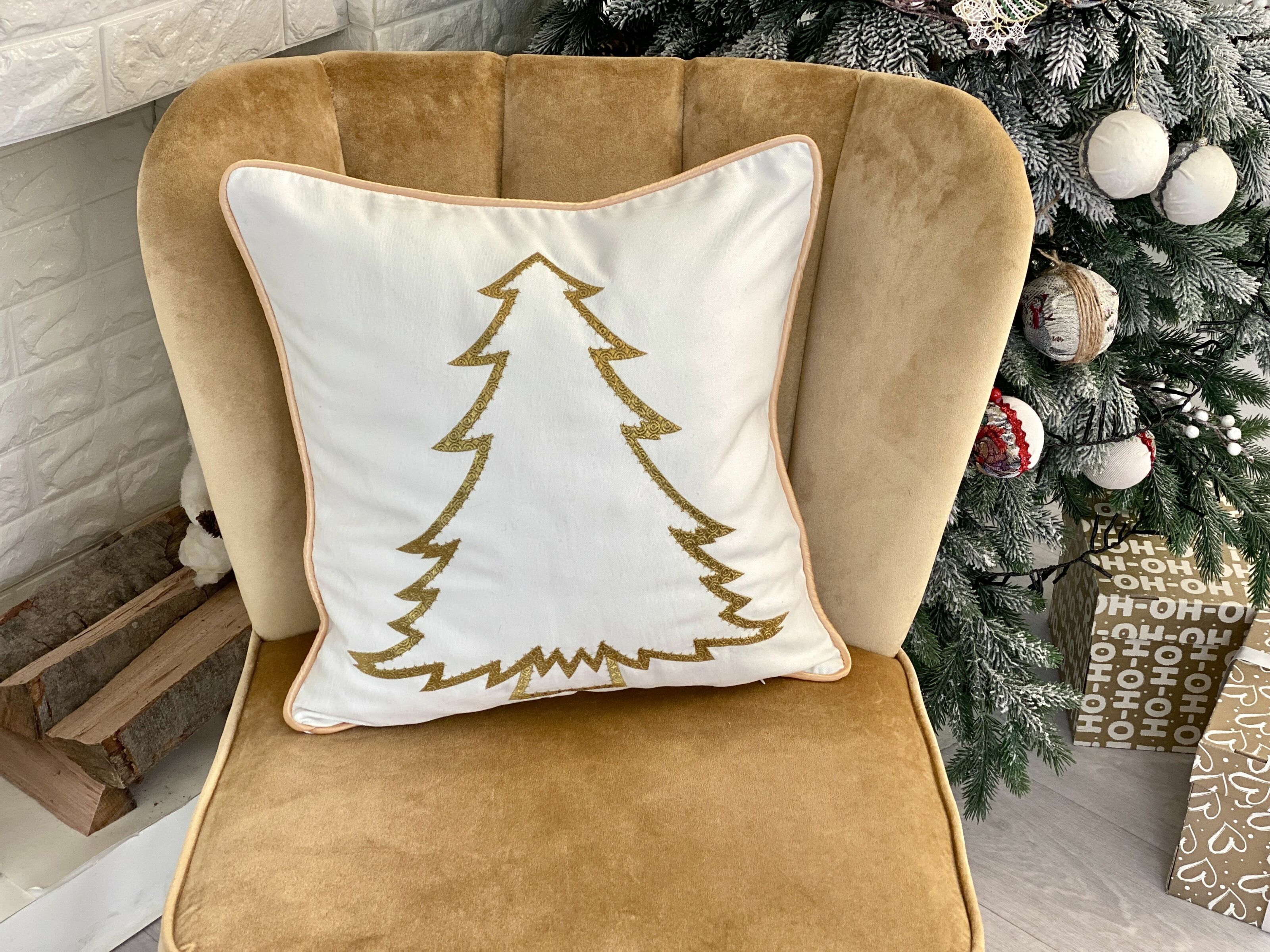 Наволочка одностороння з вишивкою XMAS TREE03, 45x45, Квадратна, Новорічний, Вишивка, 100% поліестер, Односторонній - фото 7