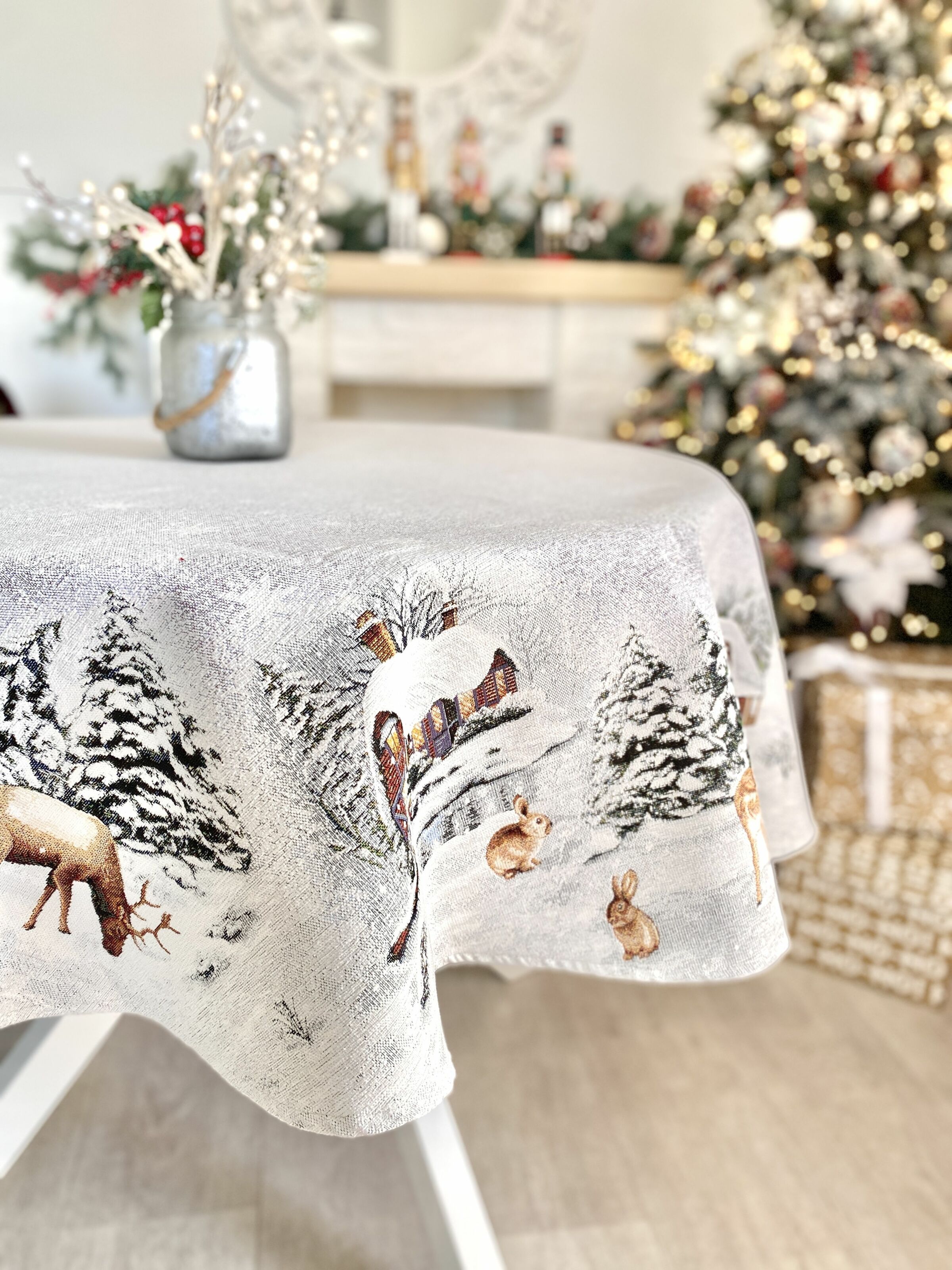 Скатертина гобеленова WINTER Limaso, Ø160, Кругла, Новорічний, Без люрексу, з мікрофібою, 80% поліестер, 15% бавовна, 5% акрил, Гобелен - фото 3