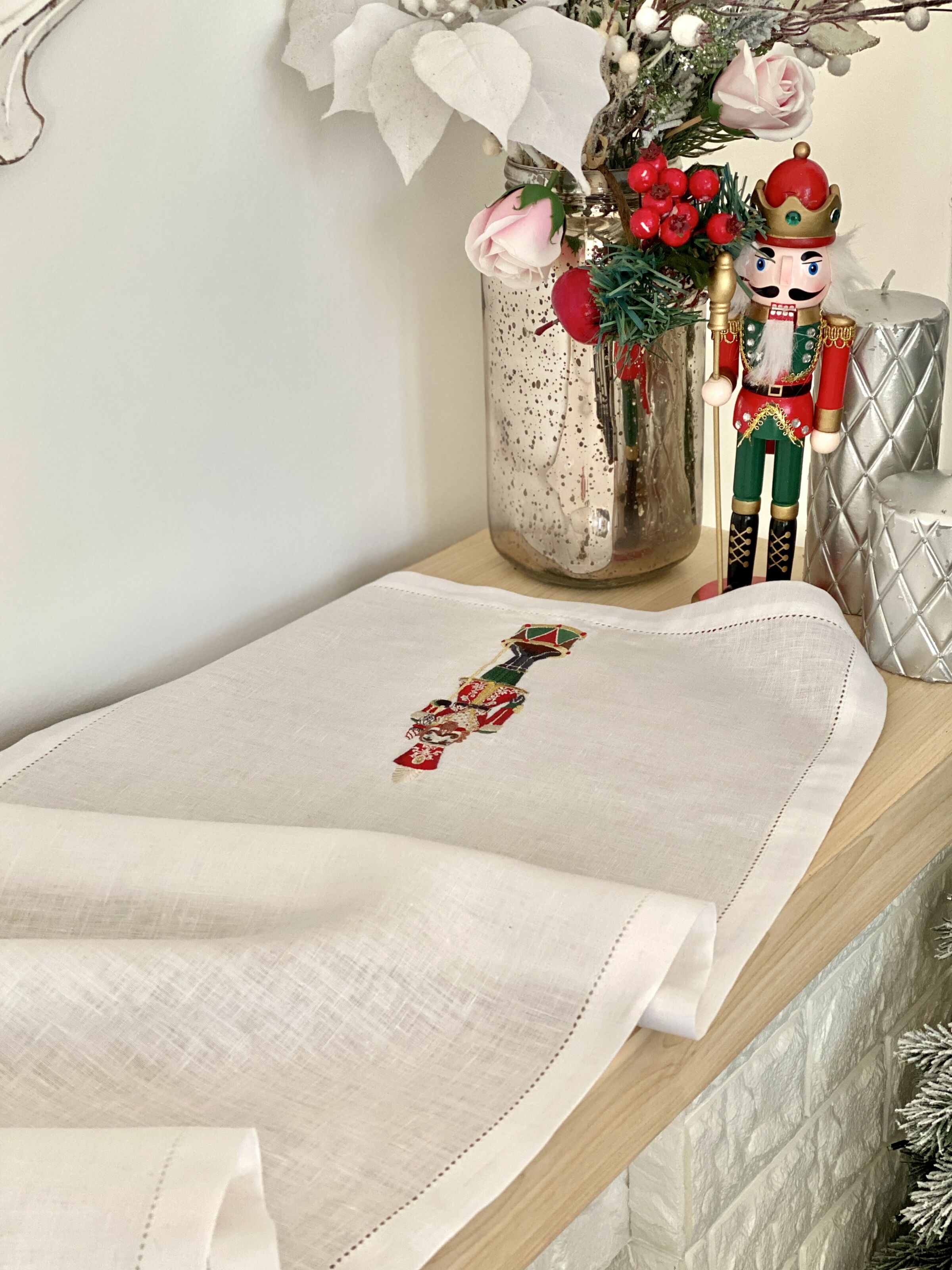 Доріжка на стіл з вишивкою NUTCRACKER02, 40x140, Прямокутна, Новорічний, Вишивка, 100% льон - фото 6
